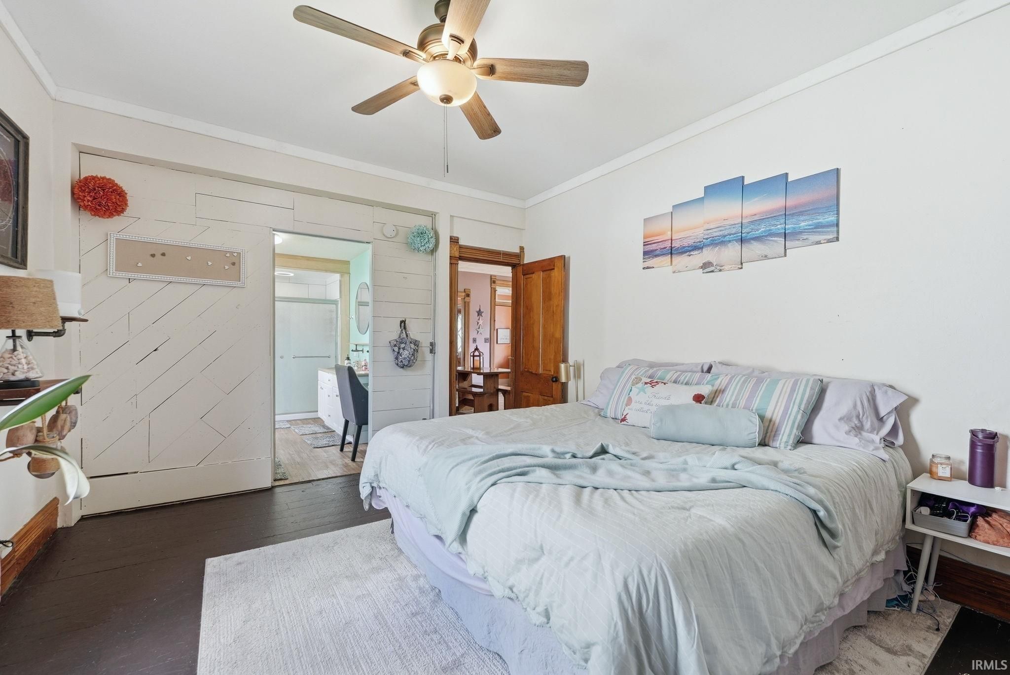 Image of 329 W 5th Street
