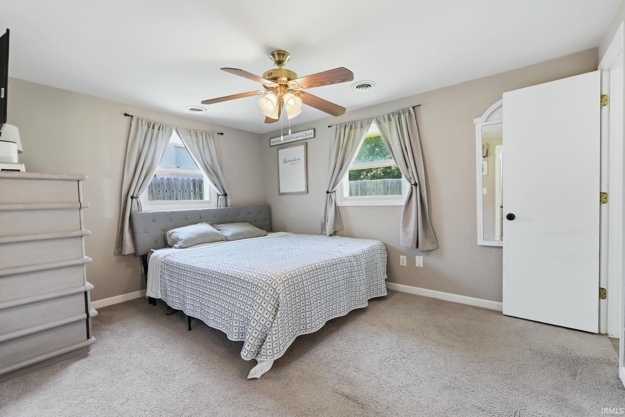 Image of 3822 Shannon Drive