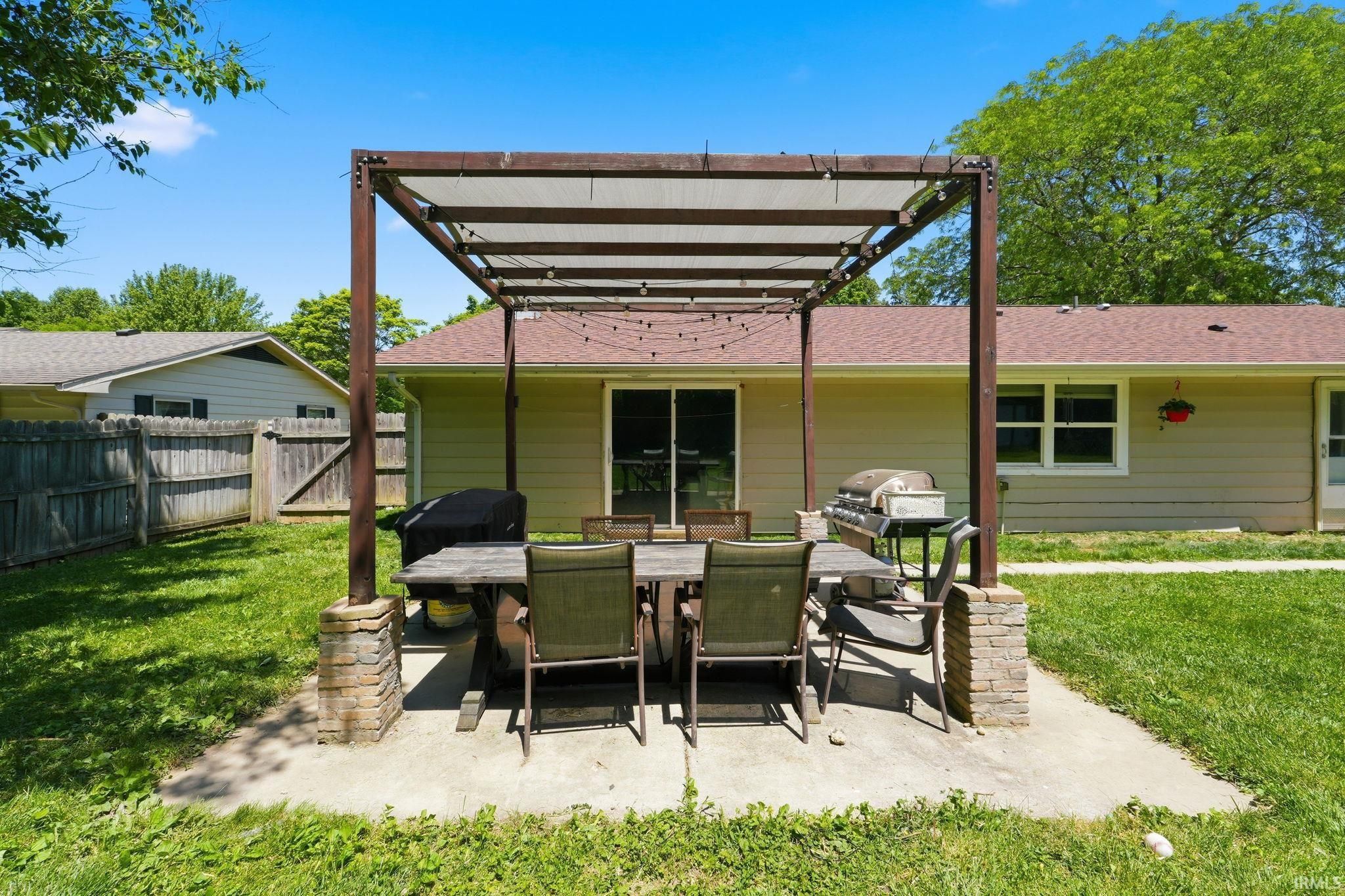 Image of 3822 Shannon Drive